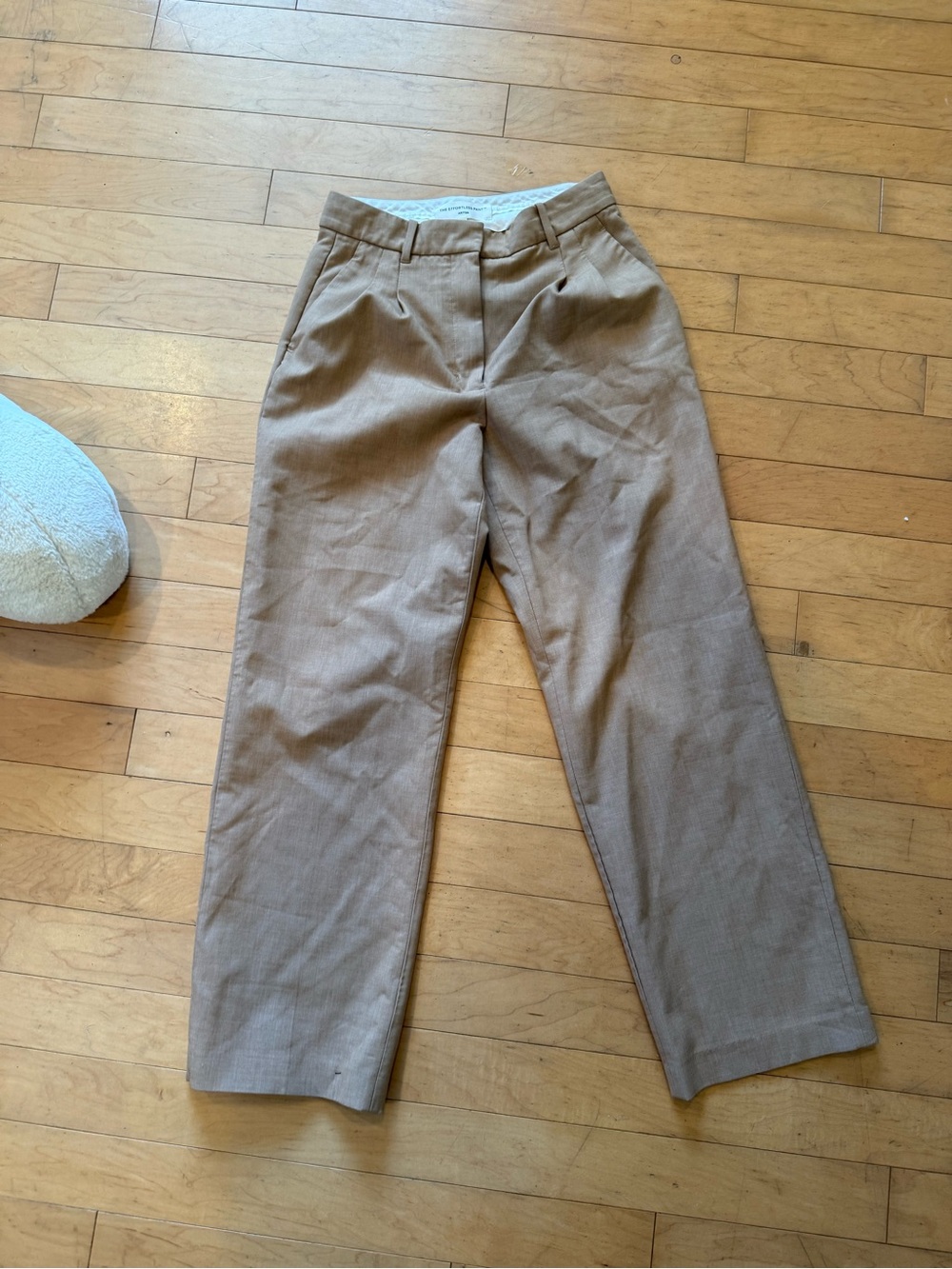Aritzia Effortless Pant - Women's Tan Straight-Leg Trousers